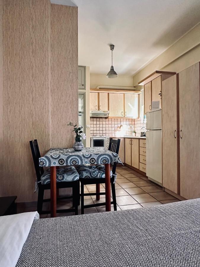Cozy Apartments Mc Queen Atenas Exterior foto